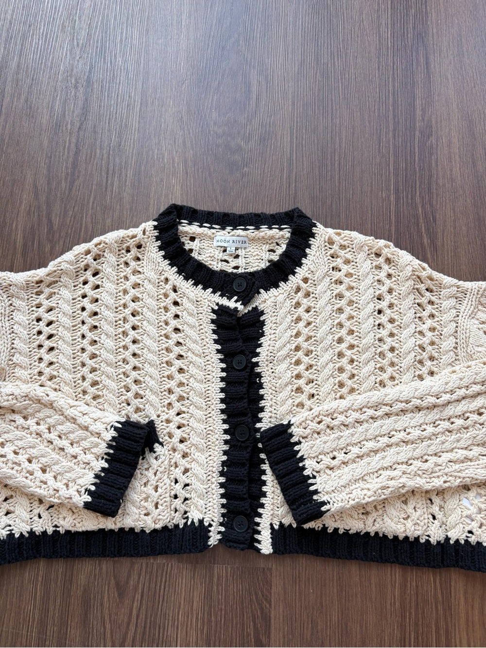 NWOT Moon River Cream Crochet Cardigan with Black Trim and Buttons Size Large